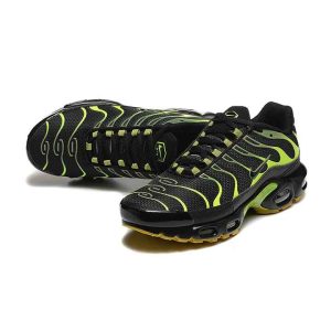 Nike Neon Strike