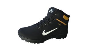 Nike MountainShield Mid Čizme